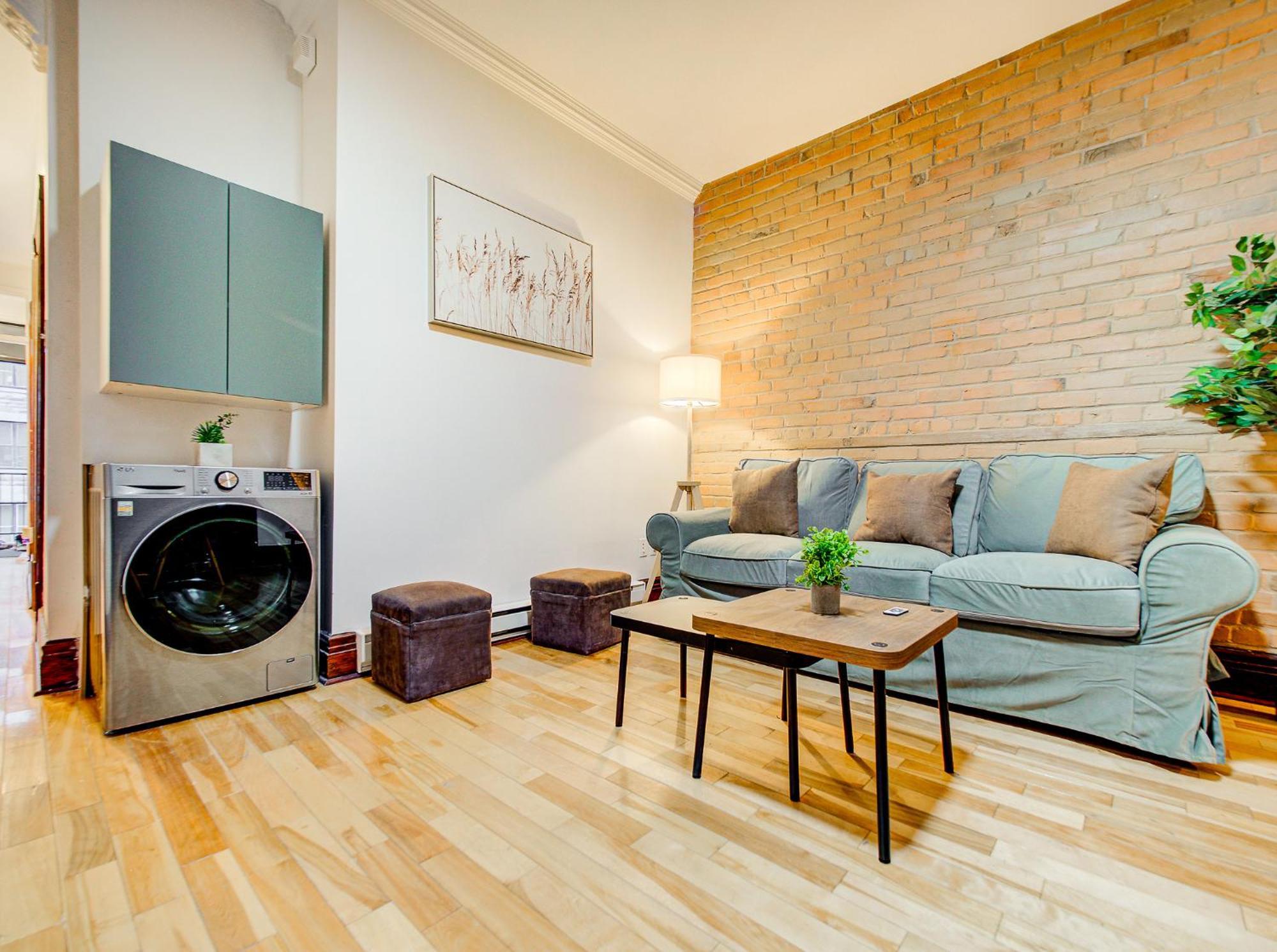 Appartement Great 3b Unit On Saint-urbain Montréal