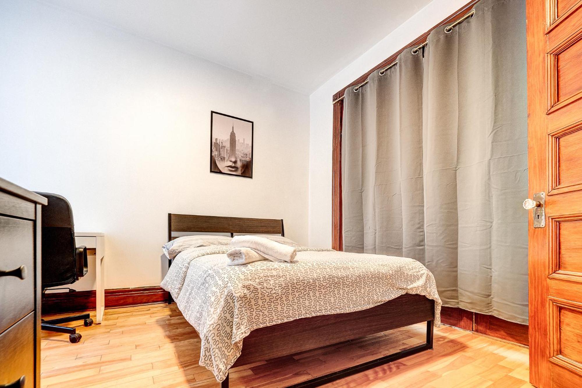 Great 3b Unit On Saint-urbain Appartement Montréal