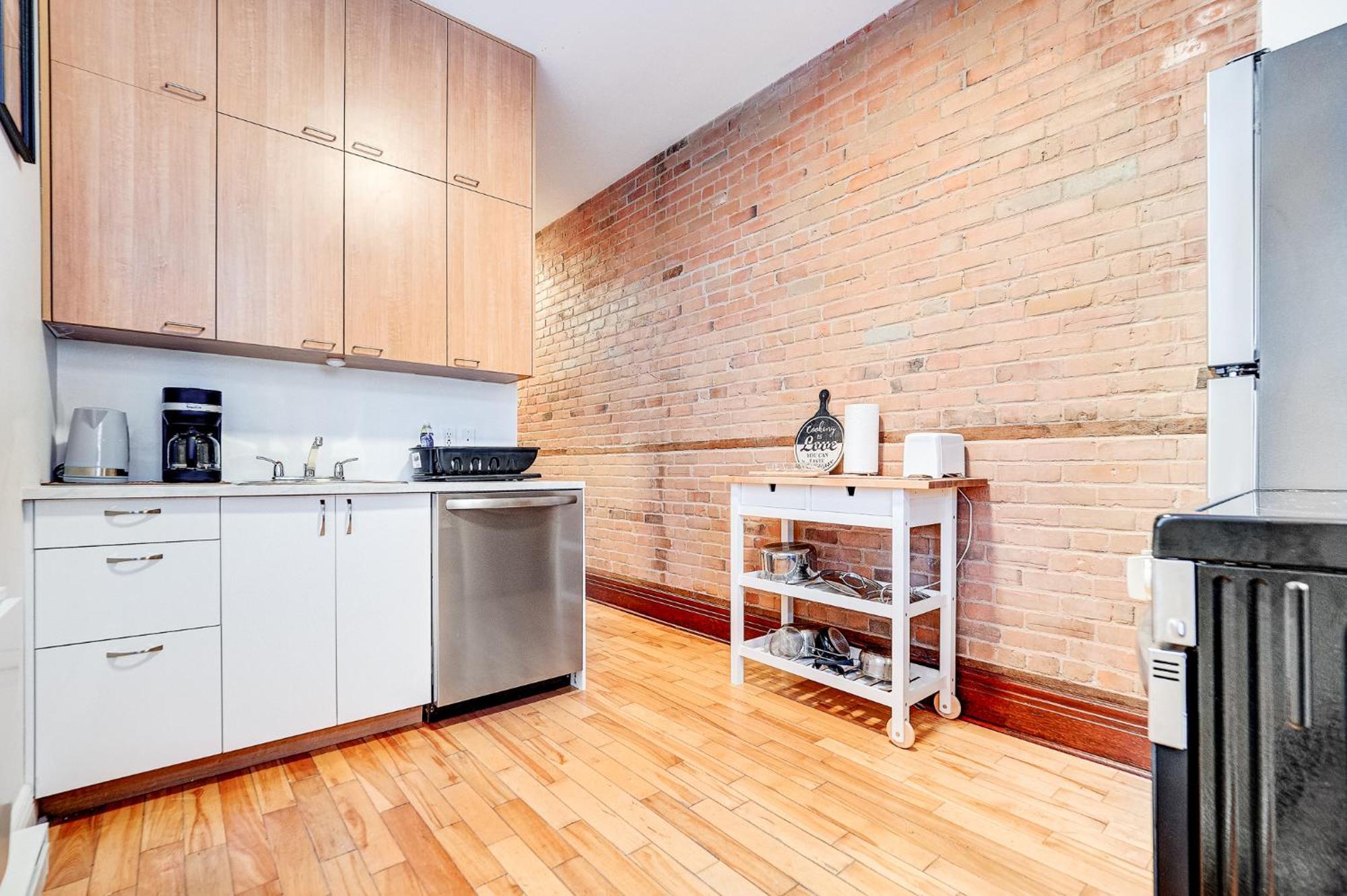 Great 3b Unit On Saint-urbain
